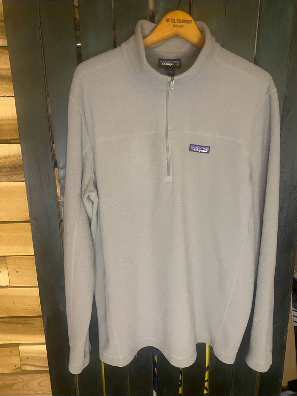 Patagonia Micro D fleece Men’s Light Gray Quarter Zip Fleece Pullover XL